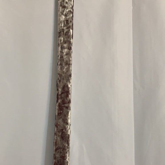 VELVET SCARF NWT - Picture 5 of 7